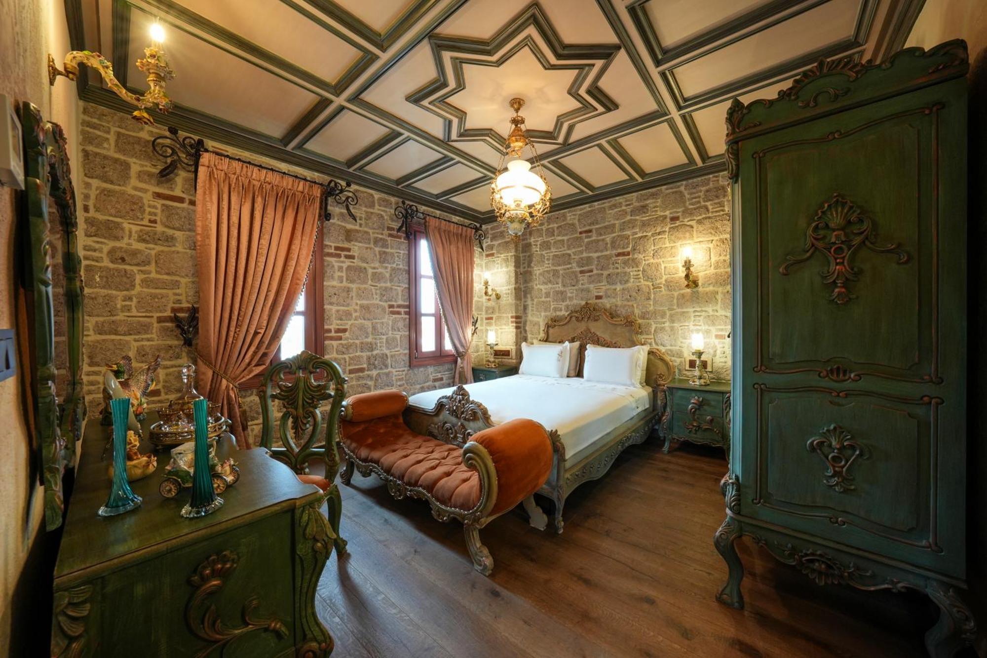 Naz Su Cunda Hotel ภายนอก รูปภาพ