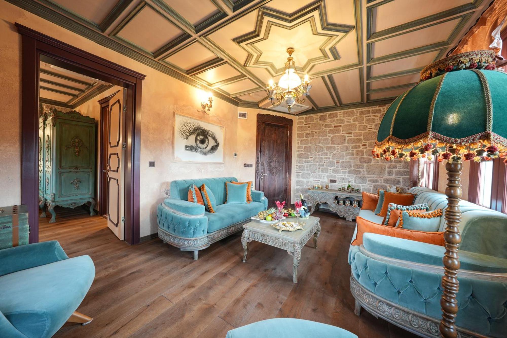 Naz Su Cunda Hotel ภายนอก รูปภาพ