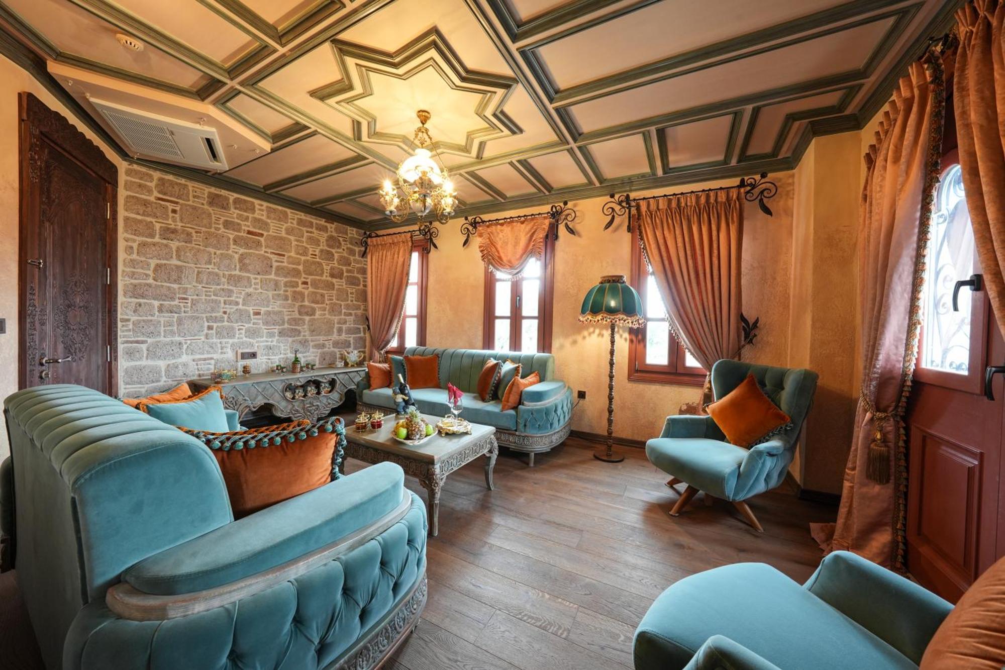 Naz Su Cunda Hotel ภายนอก รูปภาพ