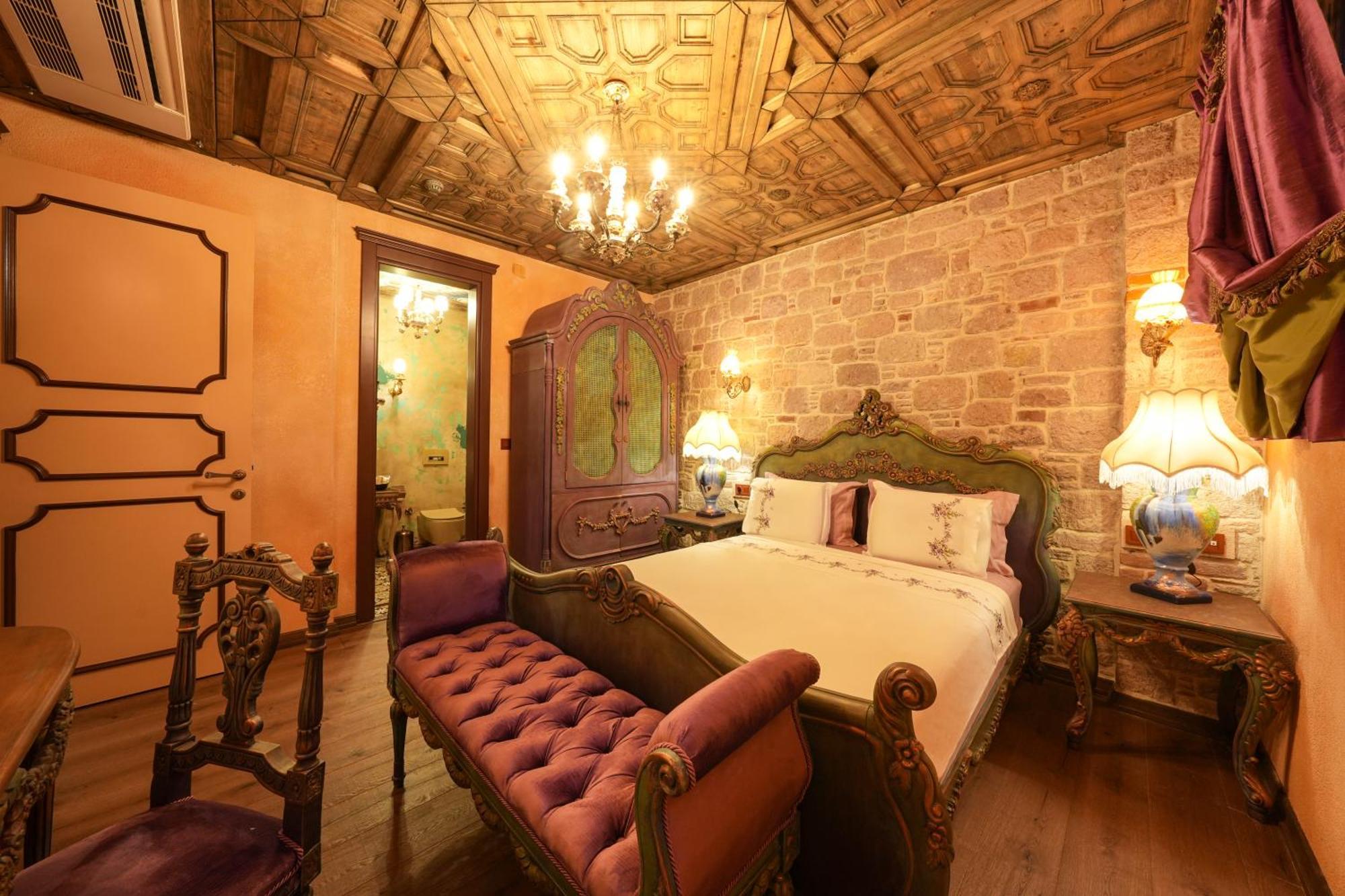 Naz Su Cunda Hotel ภายนอก รูปภาพ