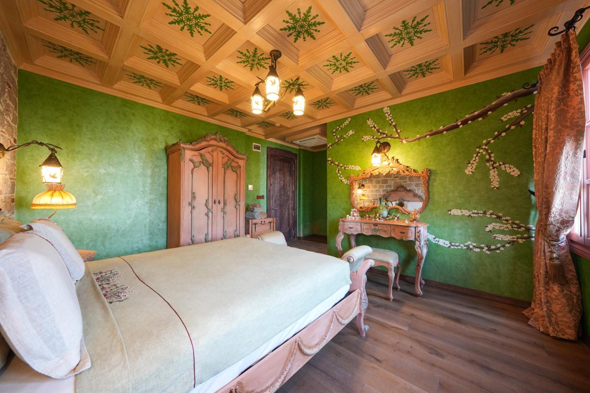 Naz Su Cunda Hotel ภายนอก รูปภาพ