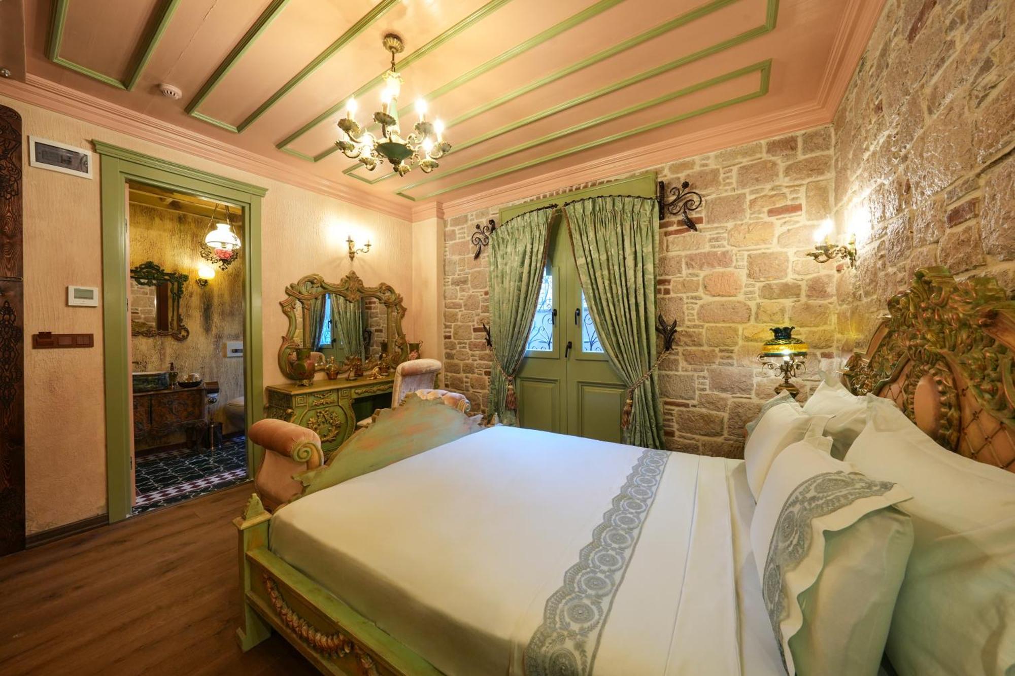 Naz Su Cunda Hotel ภายนอก รูปภาพ