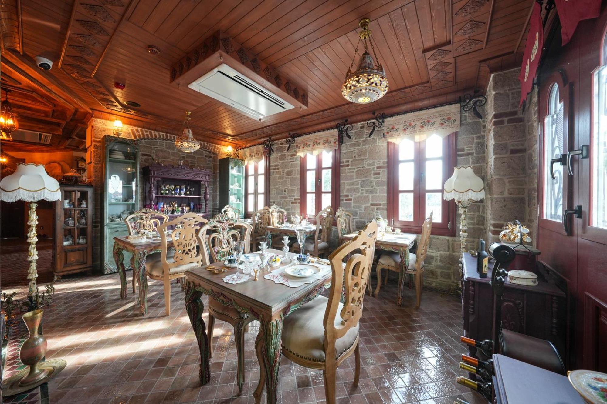 Naz Su Cunda Hotel ภายนอก รูปภาพ