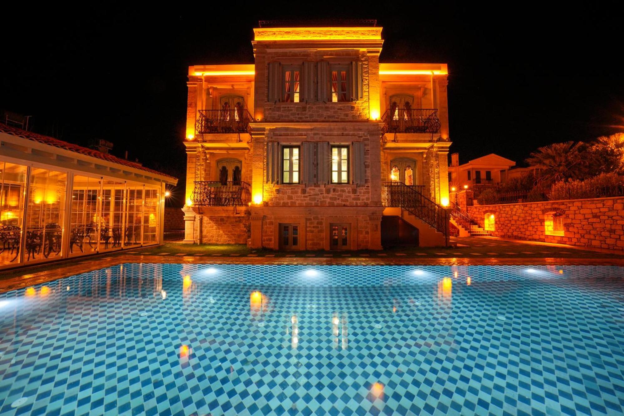 Naz Su Cunda Hotel ภายนอก รูปภาพ